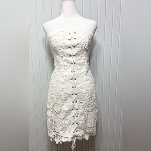 Forever 21 White Lace Bodycon Dress Size M